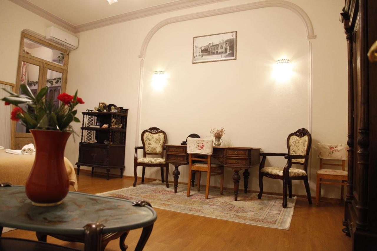 Art House Petunia Lejlighed Tbilisi Eksteriør billede